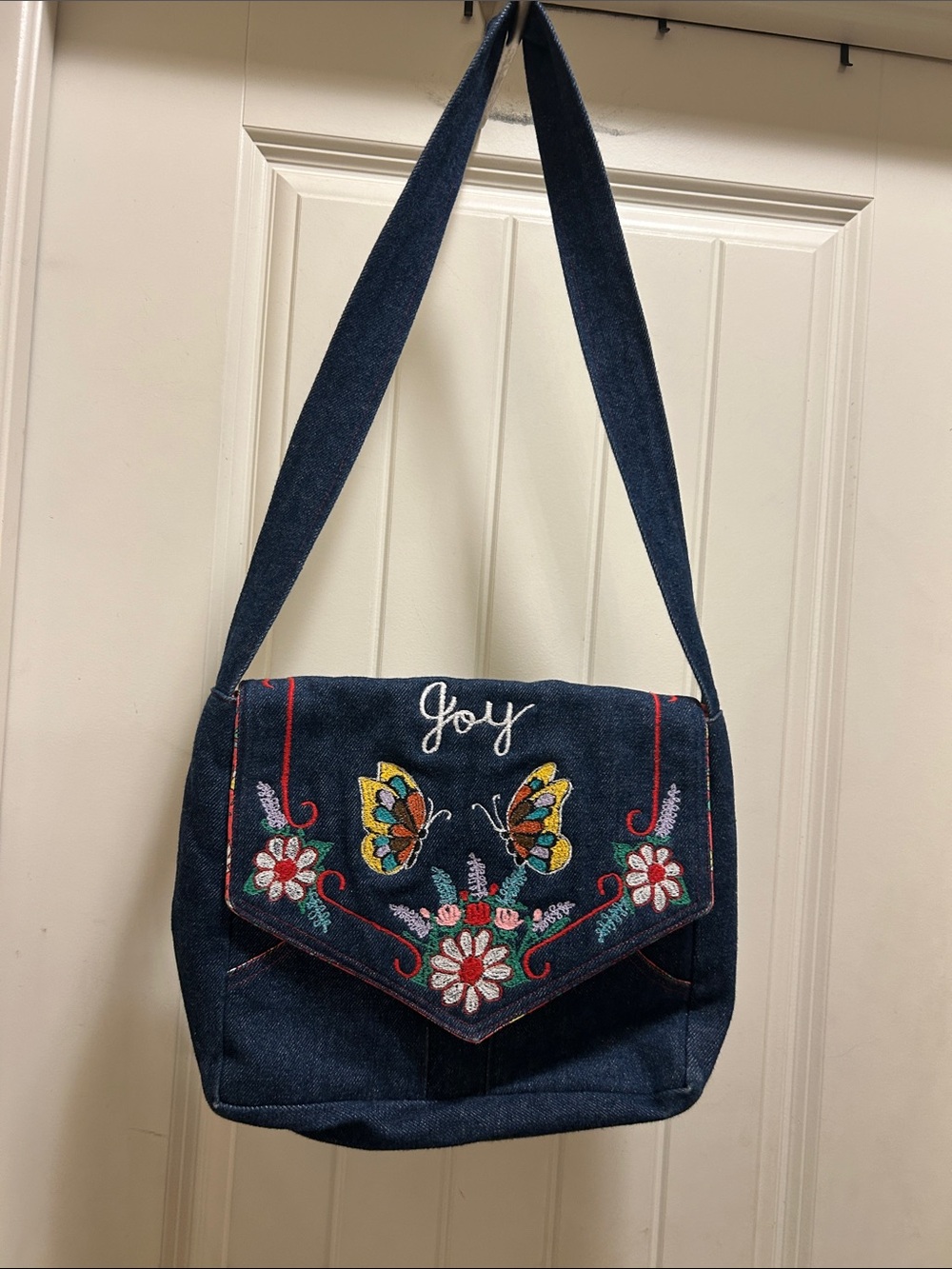 Vintage  Embroidered Denim Shoulder Bag with Butterfly Detail - Picture 2 of 7